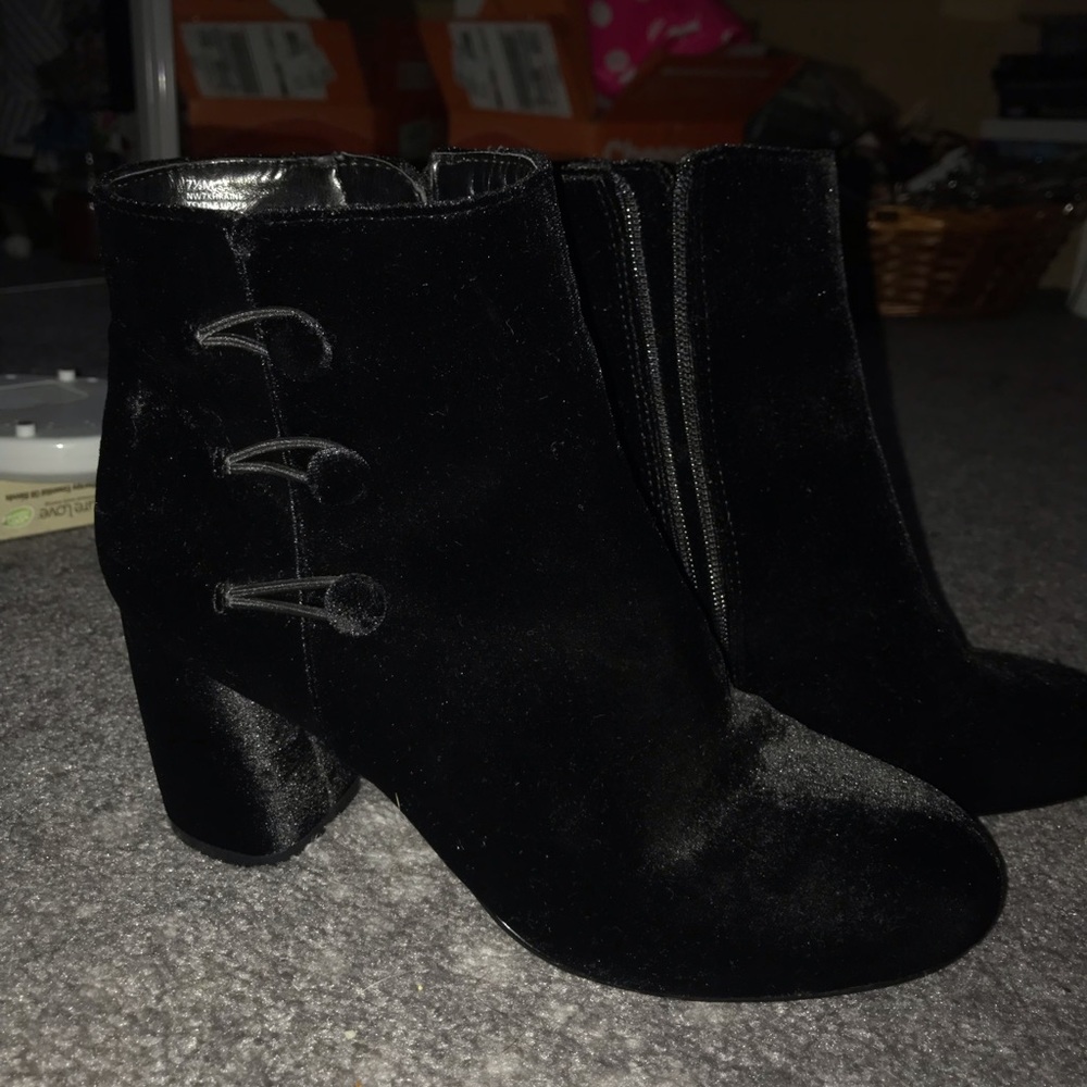 Black suede boots